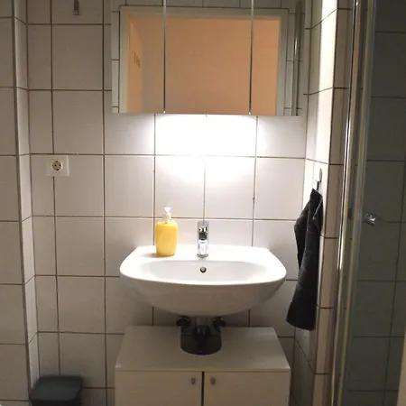 Apartment Gemuetliche - *